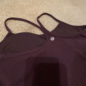 Lululemon y tank